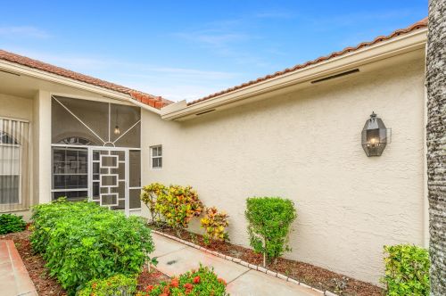 2732 Quaking Leaf Ln, Boynton Beach, FL 33436-6645