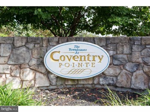 505 Coventry Pointe Ln, Pottstown, PA 19465-7477