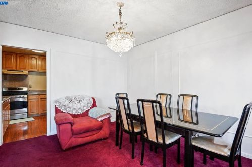 69 Cavour St, Daly City CA  94014-2244 exterior