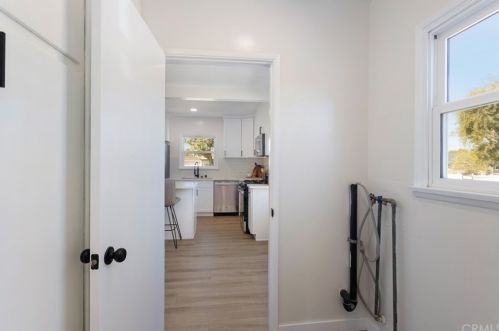 325 Cherry St, Brea CA  92821-6526 exterior