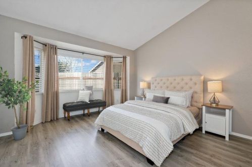 512 Silver Tree Ct, Rio Linda CA  95673-2247 exterior