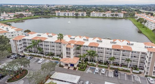 14095 Royal Vista Dr, Delray Beach FL  33484-1828 exterior