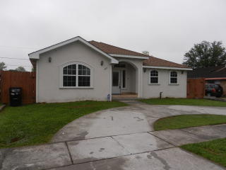222 Auburn Pl, Kenner, LA 70065-4202