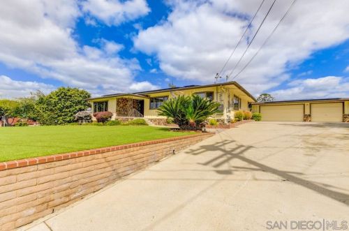 545 Aldwych Rd, El Cajon, CA 92020-2205