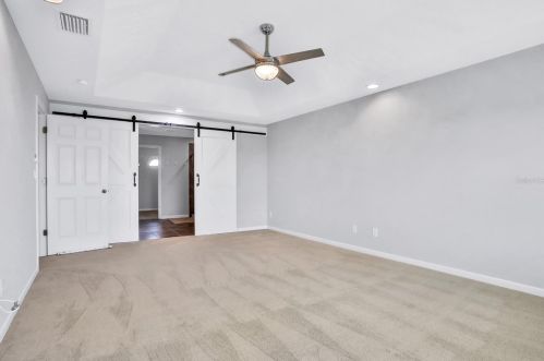 1753 Berkshire Cir, Vero Beach FL 32968-6720 exterior