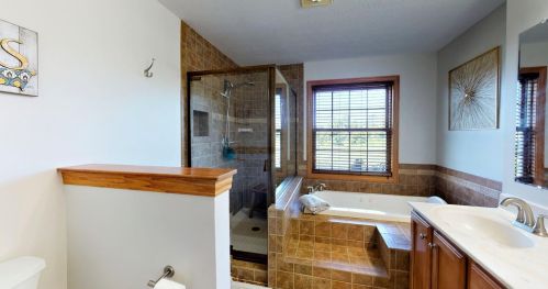 4303 Sweeney Ln, Fairfax OH  45133-4316 exterior