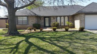 10121 Casa Linda, Oklahoma City OK  73139-5414 exterior