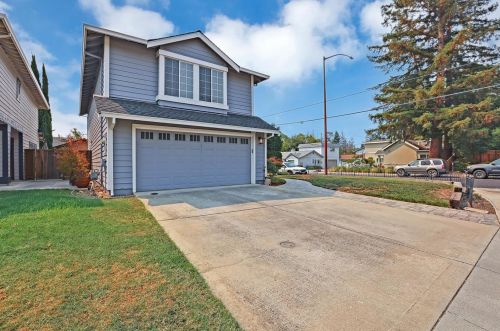 901 Kara Way, Campbell, CA 95008-4555