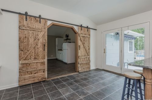 27 Forest Trl, Panamoka NY  11961-2200 exterior