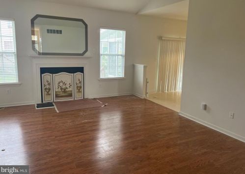 15 Wooten Ct, Dover, DE 19904-3863
