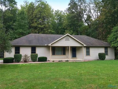 4050 Eber Rd, Monclova, OH 43542-9729