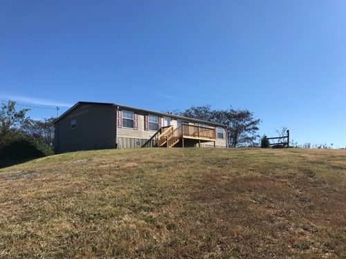 440 Lonesome Pine Rd, Bybee, TN 37713-2629