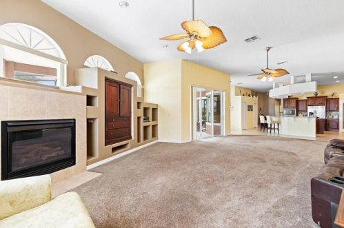 6056 Lake Melrose Dr, Orlando FL  32829-7691 exterior