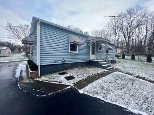 912 Cadet St, New Castle, PA 16101-4214