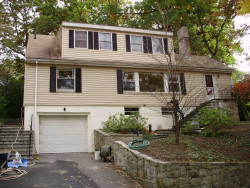 32 Glenwood Ave, Newton, MA 02459-2503
