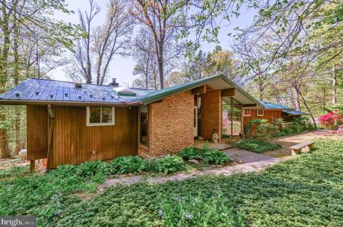 2 Fernwood Trl, Charnita PA  17320-8556 exterior