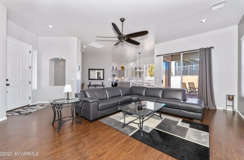 525 Camino De Encanto, Cornville, AZ 86325-4839