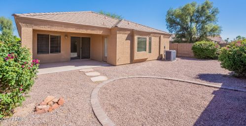 42763 Venture Rd, Maricopa AZ  85138-2359 exterior