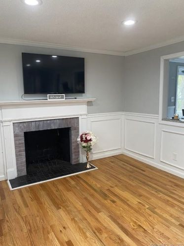 320 Cottage Grove Rd, Bloomfield CT  06002-3158 exterior