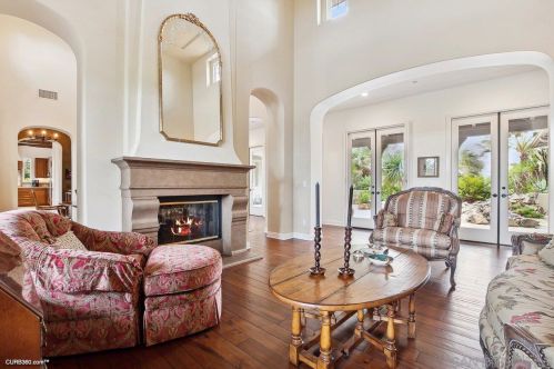 14203 Caminito Vistana, San Diego CA 92130-3724 exterior