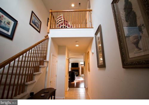 327 Amy Way, Riverton, NJ 08077-1547