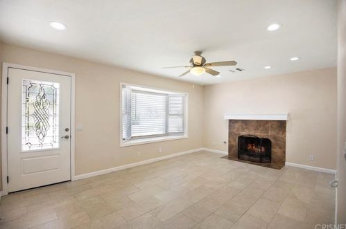 14666 Hydrangea Way, Santa Clarita, CA 91387-1528