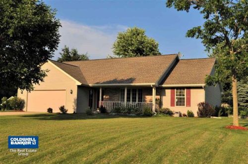 2926 Sagewood Way, Green Bay, WI 54313-4058