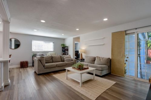 2088 Trafalgar Ave, Hayward CA  94545-3062 exterior