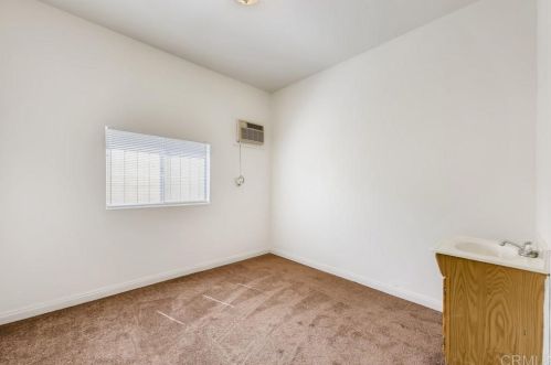 6543 Estelle St, San Diego CA  92115-5621 exterior