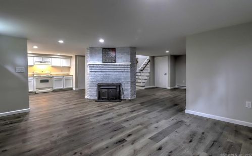 65 Ridgebrook Dr, Bridgeport CT  06606-1925 exterior