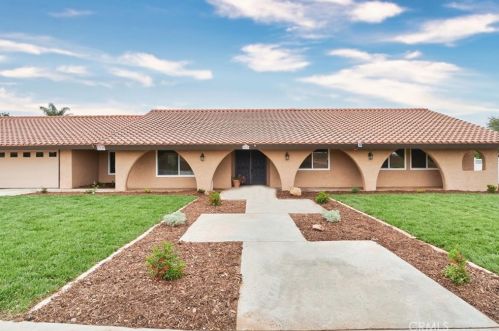 18155 Mariposa Ave, Riverside, CA 92508-9613