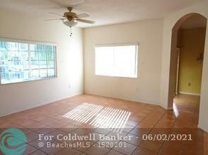 1970 102 Ter, Hollywood FL exterior