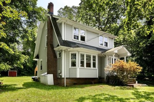 226 Old Mill Rd, West Nyack NY  10994-1414 exterior