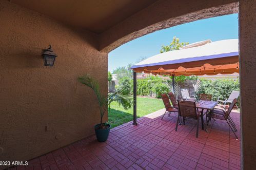 4078 Mariposa Dr, Gilbert AZ 85298-2223 exterior