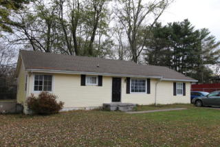 3104 Shelbourne Rd, Knoxville, TN 37917-2008