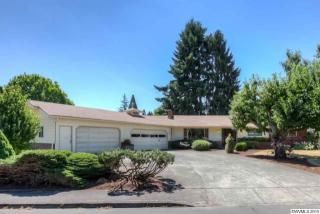 842 Moneda Ave, Salem, OR 97303-6391