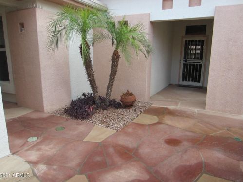 15179 Las Brizas Ln, Sun City, AZ 85375-3056