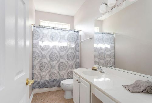 3250 John Bartram Pl, Mount Pleasant SC  29466-7079 exterior