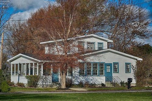 103 Lurie Ln, Sandusky, OH 44870-5222
