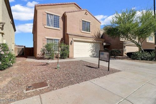 6804 130th Ave, Glendale, AZ 85307-1924