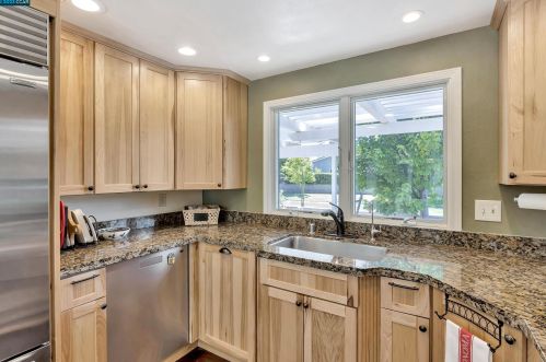 555 Cambrian Way, Danville, CA 94526-6201