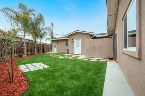 220 Virginia Ave, Campbell CA  95008-3911 exterior