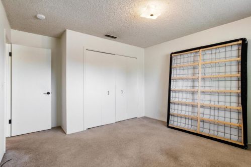 661 Hillsdale Dr, Turlock CA  95382-0515 exterior