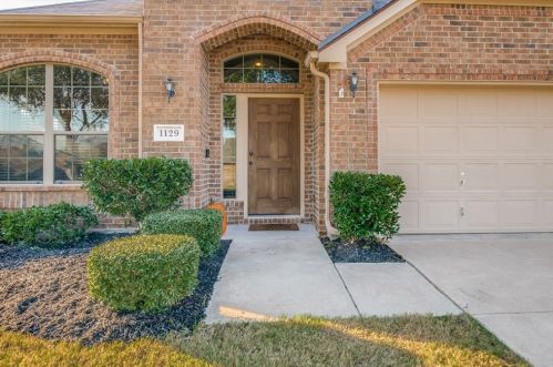 1129 Lasso Ct, Oak Point, TX 75068-7342