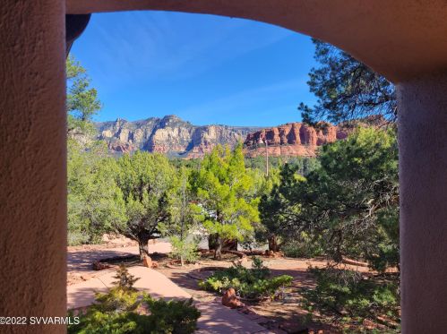 22 Arrow Dr, Sedona, AZ 86336-6517