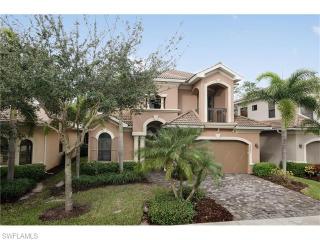 1462 Serrano Cir, Naples, FL 34105-4951