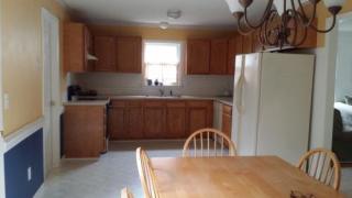 124 Sedge Meadow Dr, Winston Salem, NC 27107-1856