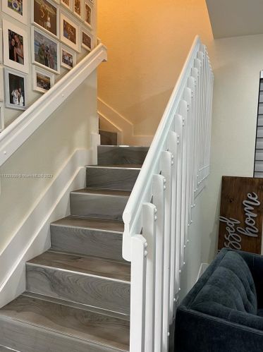 10307 34th Ct, Hialeah FL  33018-1879 exterior