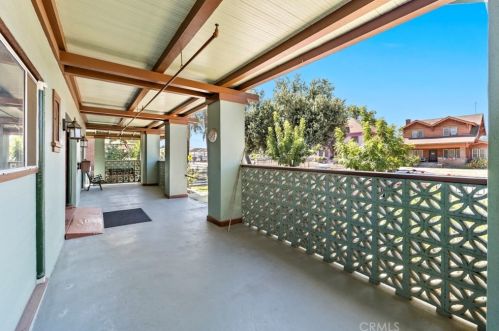 222 Fulton St, Fresno, CA 93701-1609