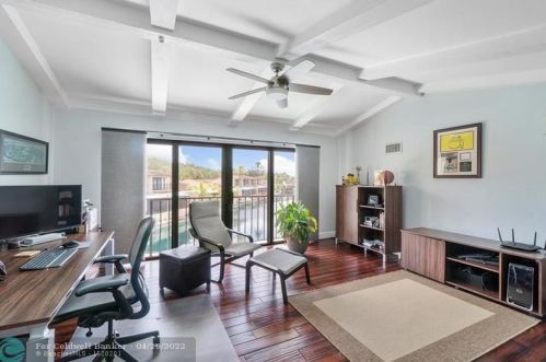 8288 Dundee Ter, Hialeah FL  33016-1405 exterior